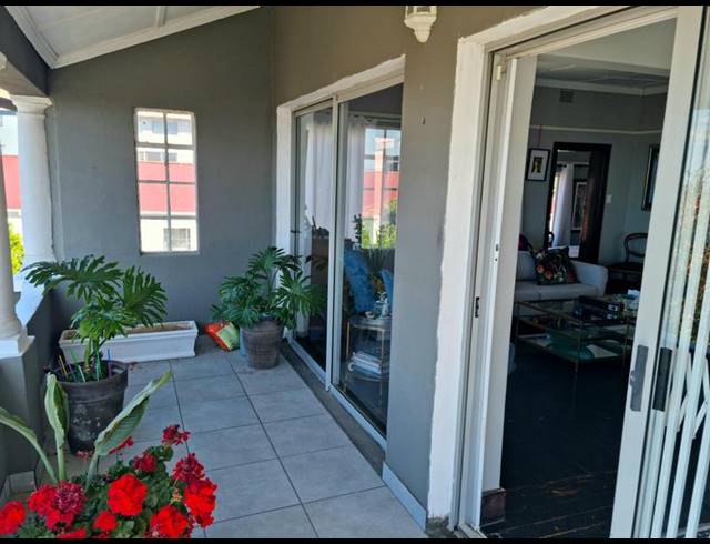 4 BEDROOM HOUSE FOR SALE IN GREEN POINT